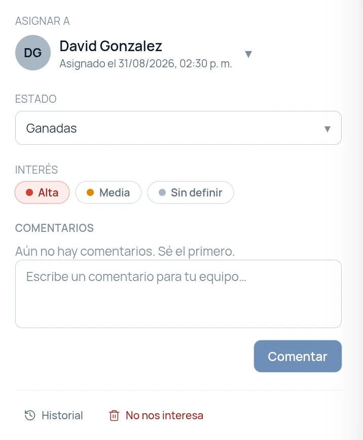 Panel de una licitación en ContRadar: a quién está asignada, en qué estado va, su nivel de interés y los comentarios del equipo
